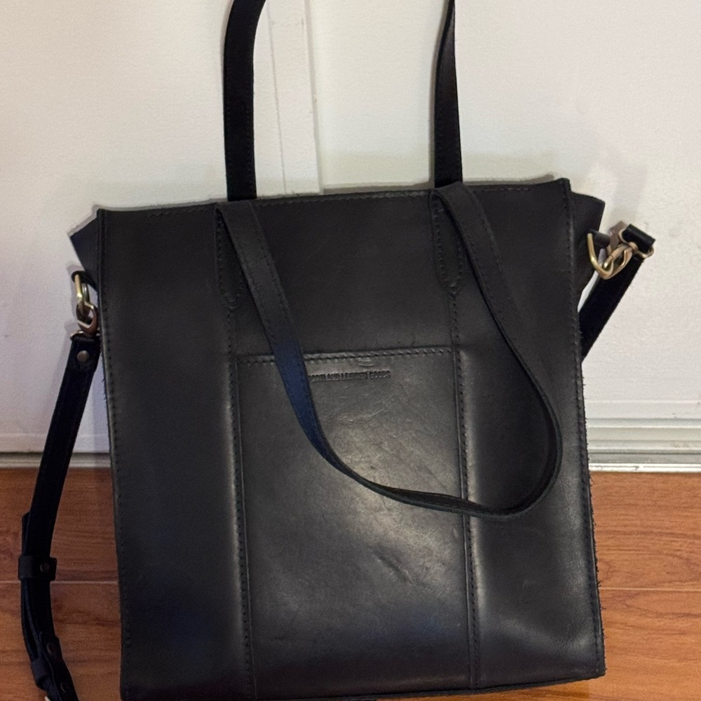 Portland Leather Smooth Black N/S Lola Tote Bag